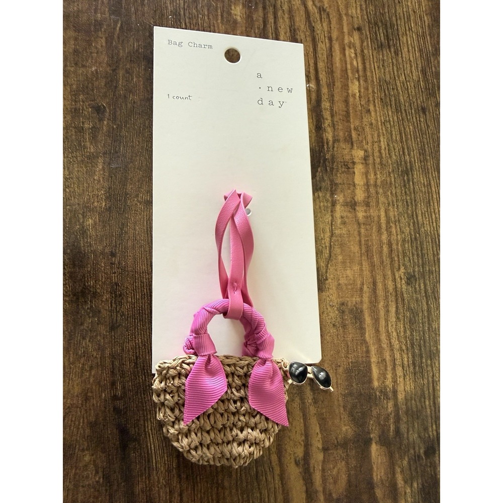 New A New Day Bag Charm - Pink Handle Straw Tote Bag with Sunglasses - Picture 2 of 2